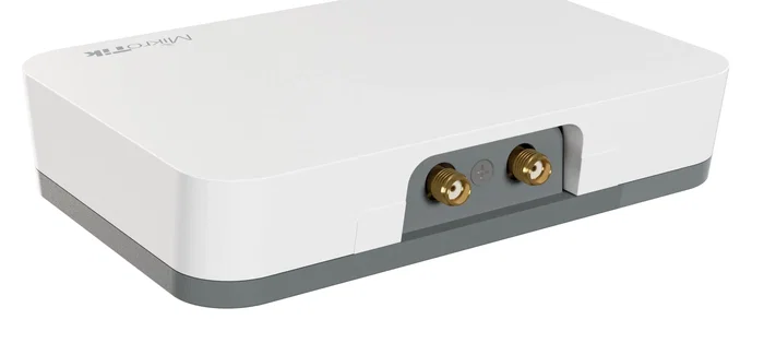 Mikrotik RB924I-2ND-BT5&BG77 - Gateway IoT con WiFi 2.4 GHz 300 Mbps, Bluetooth 5.2, 2x puertos Ethernet 10/100 Mbit/s, PoE y montaje en carril DIN