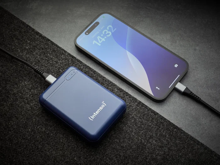 Intenso XS10000 Power Bank 10000 mAh Azul, Batería Externa de Polímero de Litio con Pantalla LED, Carga Dual USB-A y USB Type-C, Incluye Cable USB-A a USB-C