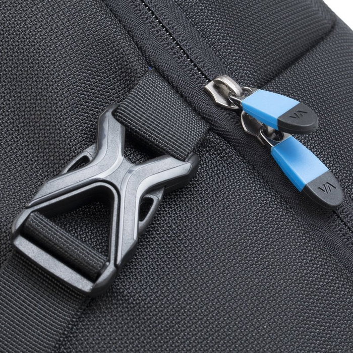 Rivacase Borneo 7860 Mochila Gaming para Portátil 17.3" Negro y Azul con Respaldo, Varios Compartimentos y Resistente al Agua