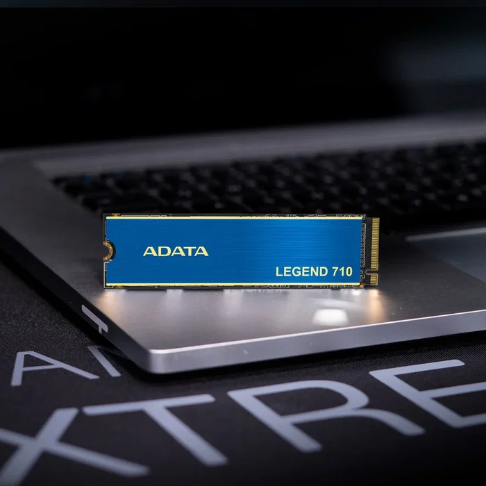 Adata Legend 710 - SSD M.2 NVMe 2TB PCIe 3.0 x4 con memoria 3D NAND - Velocidad de lectura hasta 2400 MB/s - Para PC/portátil