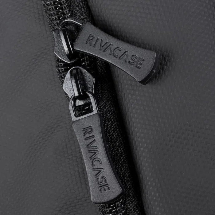 Rivacase Tegel 8465 Mochila informal con compartimento para portátil 17.3", Negro, Poliéster Eco-Friendly RPET, Unisex Niño/Niña