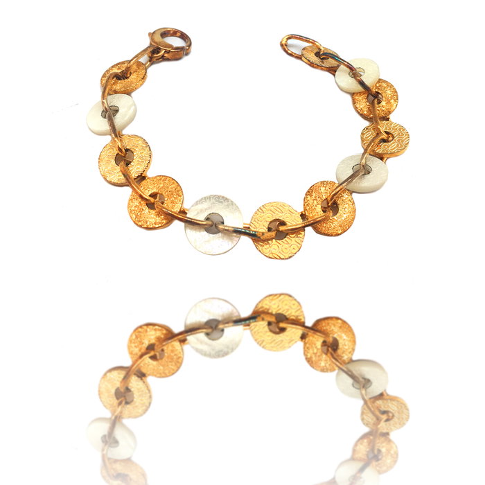 GC Pulsera de Acero Dorado CWB10903 para Mujer GC Pulsera de Acero Dorado CWB10903 para Mujer
