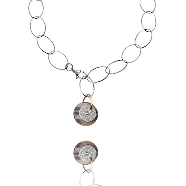 GC Colgante NK-17 1/2" Extra Large Mop and Metal Disc Pendant en Plata de Ley, Plateado