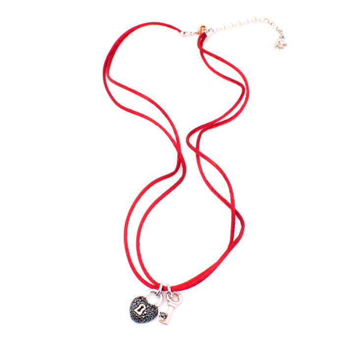 Folli Follie Collar de Plata de Ley Rojo Folli Follie Collar de Plata de Ley Rojo