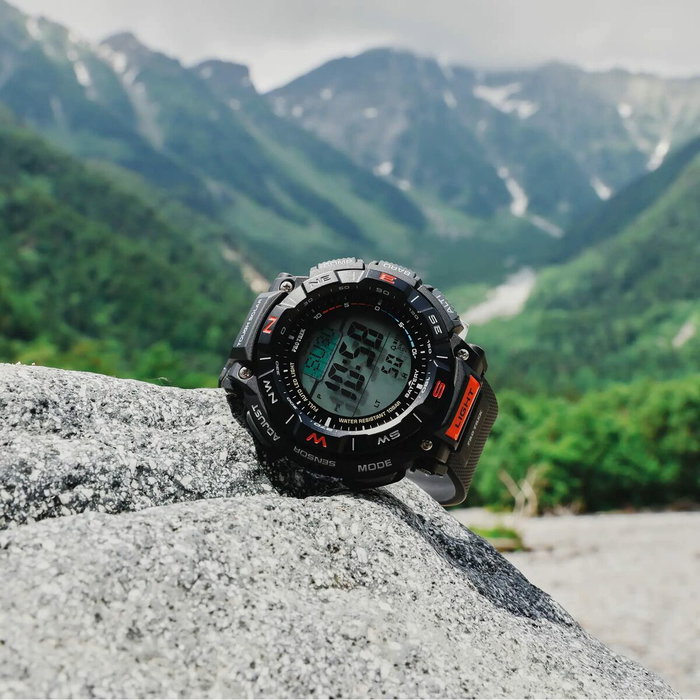 Casio PRG-340-1ER 54,7 mm Negro