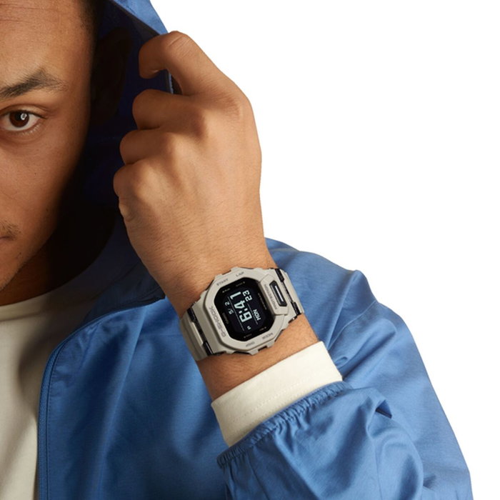 Casio G-Shock Sport GBD-200UU-9ER Blanco roto Casio G-Shock Sport GBD-200UU-9ER Blanco roto
