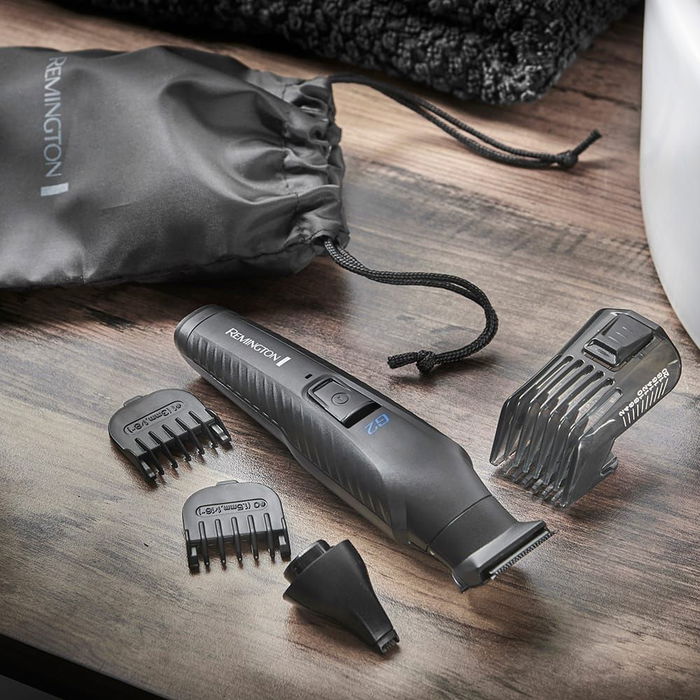 Remington PG2000 Afeitadora Eléctrica Multifunción Recargable con Cuchillas de Grafito y Accesorios para Barba y Cabello Remington PG2000 Afeitadora Eléctrica Multifunción Recargable con Cuchillas de Grafito y Accesorios para Barba y Cabello