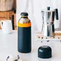 BRA Enjoy Efficient A198104 Termo de acero inoxidable para líquidos 500ml/0.5L, mantiene caliente 12h y frío 24h, negro y naranja, con base antideslizante