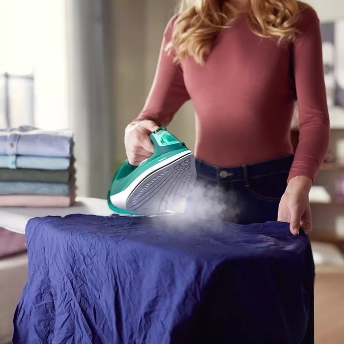 Philips Plancha de vapor serie 3000 DST3030/70 verde-blanco