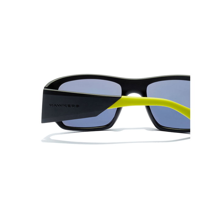Hawkers 360 Carbon Black Acid - Gafas de Sol Unisex Adultos Rectangular, Negro, Lente Verde, Cristal 56 mm, Patilla 130 mm, Puente 19 mm