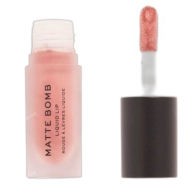 Revolution Make Up MATTE BOMB Liquid Lip nude magnet Revolution Make Up MATTE BOMB Liquid Lip nude magnet