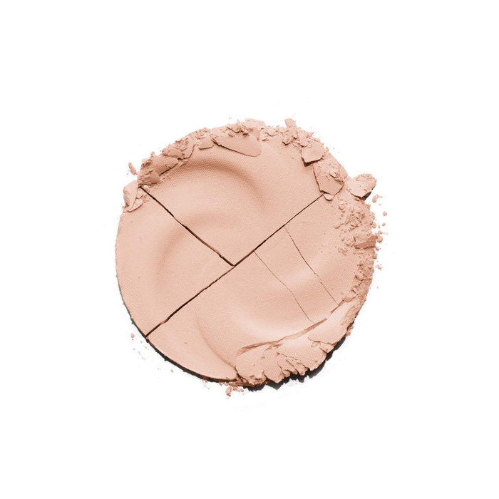 Essence Mattifying Compact Powder 10-light beige