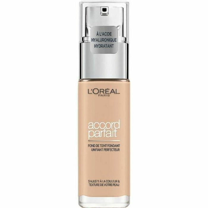 L'Oréal Paris ACCORD PARFAIT foundation hyaluronic acid 2.R/C