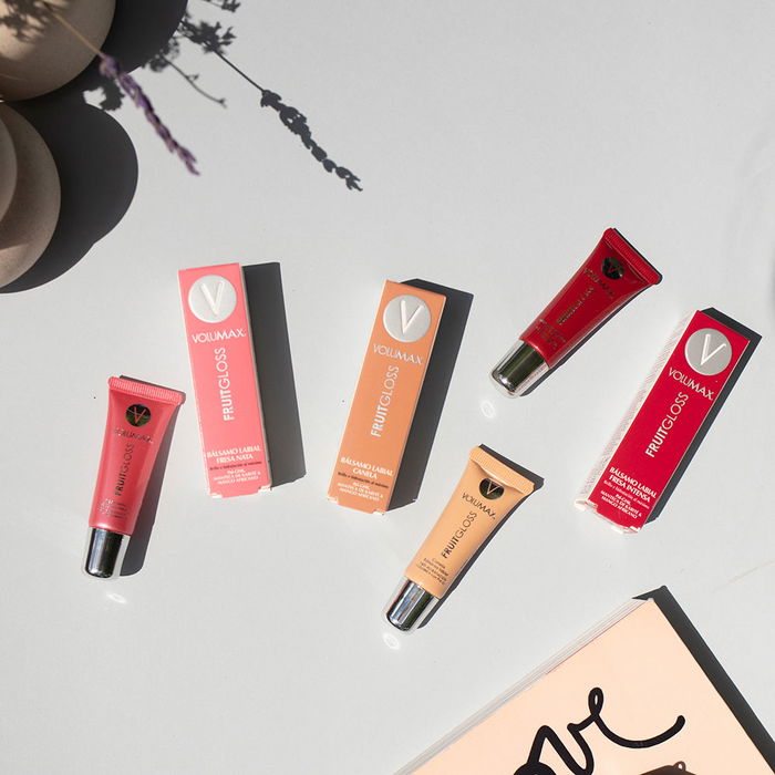 Volumax FRUITGLOSS Brillo de Labios Hidratante Canela 7,5 ml