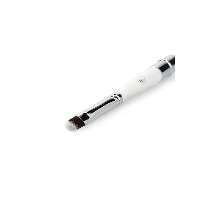 IlǕ Brocha de Maquillaje para Labios #521 - Cerdas Sintéticas, Vegano, 1 Unidad