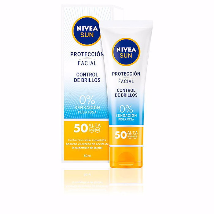 Nivea SUN FACIAL Control de Brillos SPF50 - Protector Solar Facial Matificante - 50 ml - Para Pieles Mixtas/Grasas Nivea SUN FACIAL Control de Brillos SPF50 - Protector Solar Facial Matificante - 50 ml - Para Pieles Mixtas/Grasas