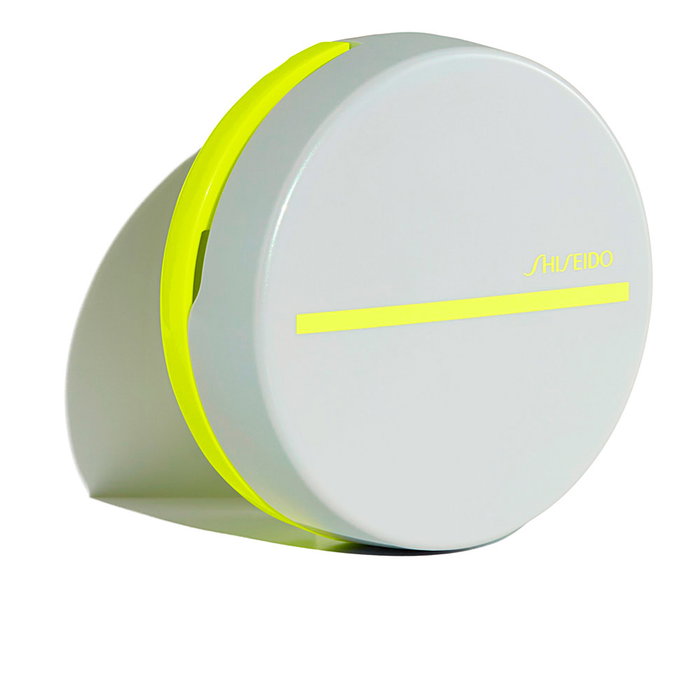 Shiseido Expert Sun Sports BB Compact SPF50+ medium dark