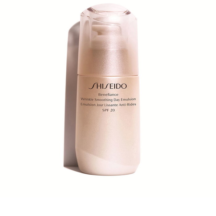 Shiseido Benefiance Wrinkle Smoothing Day Emulsion SPF 20 75 ml Shiseido Benefiance Wrinkle Smoothing Day Emulsion SPF 20 75 ml