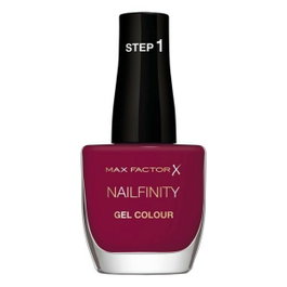Max Factor Nailfinity 330 Max's Muse