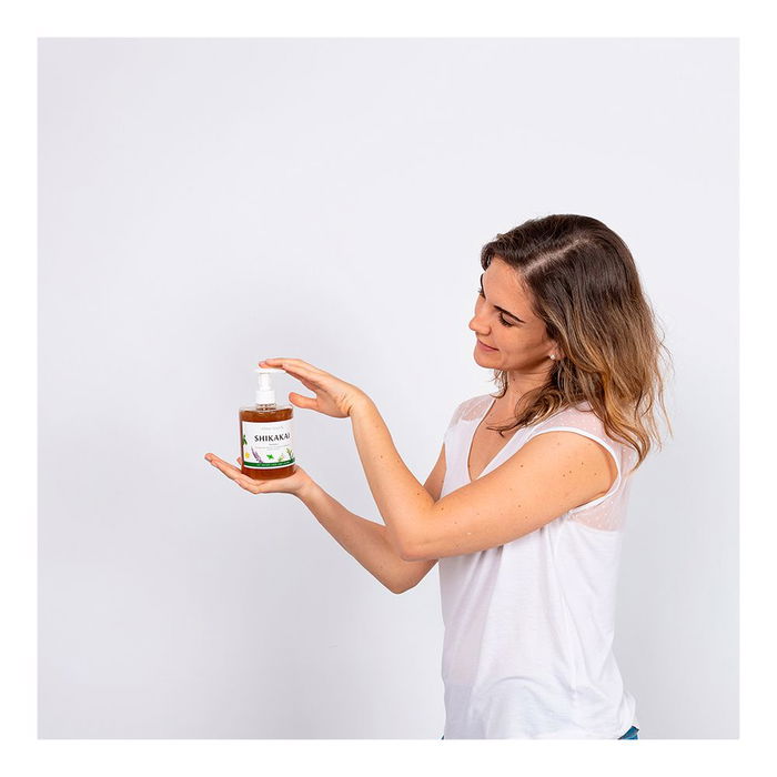 Alma Secret Champú Shikakai Anticaída y Anticaspa para Cabello Graso 500 ml con Ingredientes Naturales Alma Secret Champú Shikakai Anticaída y Anticaspa para Cabello Graso 500 ml con Ingredientes Naturales