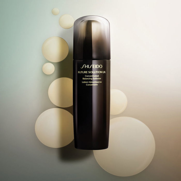 Shiseido Future Solution LX Concentrated Balancing Softener 170 ml Shiseido Future Solution LX Concentrated Balancing Softener 170 ml