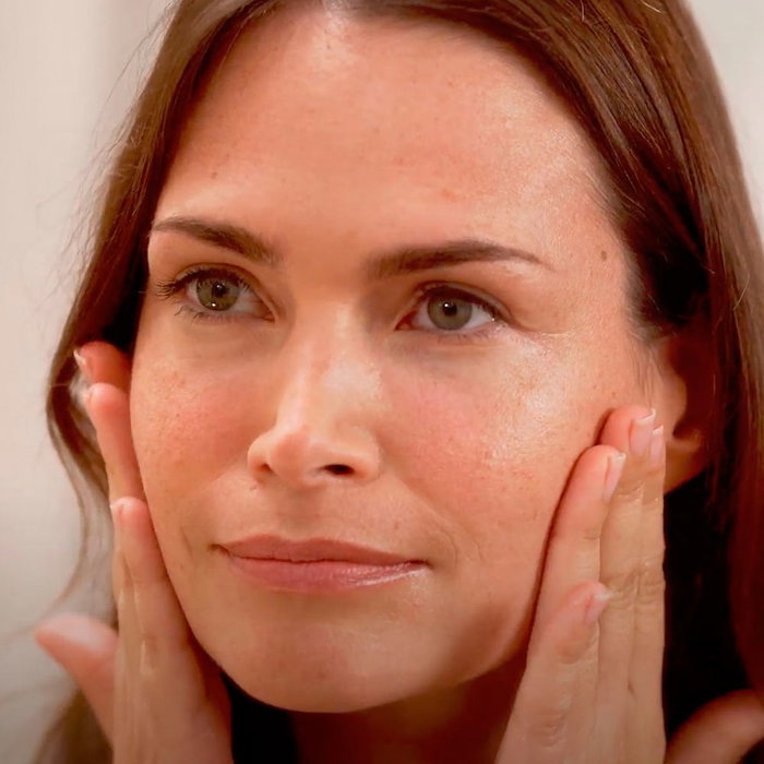 ISDIN Instant Flash 5 x 2 ml - Tratamiento Facial Reafirmante en Ampollas con Efecto Lifting Inmediato hasta 8h