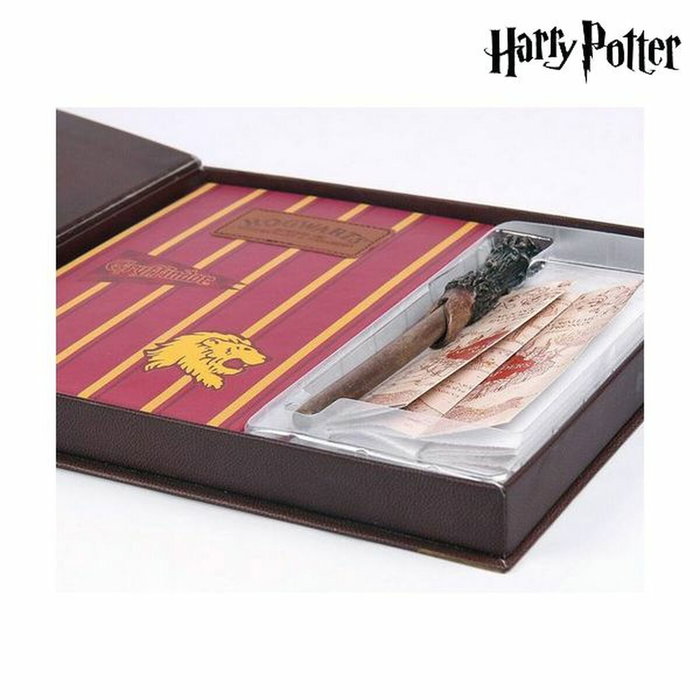 Cerdá Set de Papelería Harry Potter 26x23x3 cm Dark Red Cerdá Set de Papelería Harry Potter 26x23x3 cm Dark Red