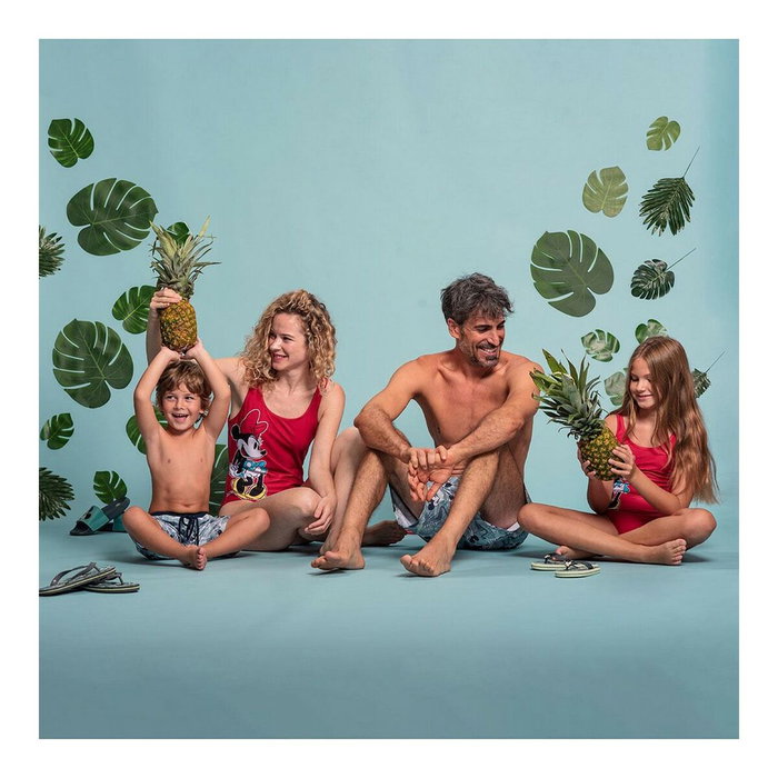Cerdá Bermuda Baño Mickey Verde Claro Talla 4-6 Años Cerdá Bermuda Baño Mickey Verde Claro Talla 4-6 Años