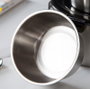 Quttin Fiambrera de Acero Inoxidable 2 Litros, Apta para Microondas y Horno, 19,5 x 19,5 x 10,5 cm (12 Unidades)