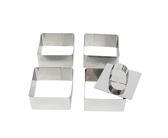 Quttin Set de 4 Moldes para Repostería con Expulsor, Incluye Variedad de Formas (12 Unidades)