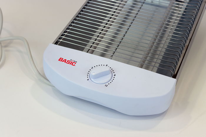 Basic Home Tostadora Plana 560W 36x26x9.3 cm (4 Unidades) Basic Home Tostadora Plana 560W 36x26x9.3 cm (4 Unidades)