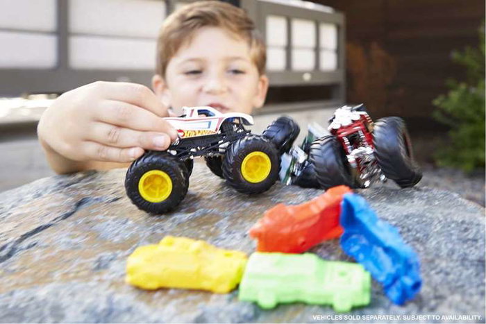 Hot Wheels Vehículo Básico Monster Truck 1:64 FYJ44