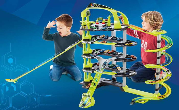 Molto Parking 5 plantas 152 cm de largo incluye 5 coches para niños a partir de 3 años