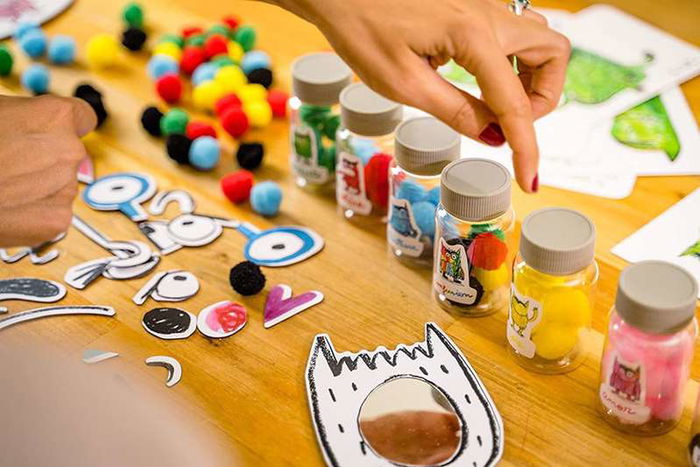 Diset Juego Yo Descubro las Emociones, El Monstruo de Colores con 10 Actividades para Niños