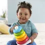 Fisher-Price Rainbow Pyramid Anillos Apilables Clásicos - Juguete de Aprendizaje Temprano con Materiales Vegetales - Desde 6 Meses