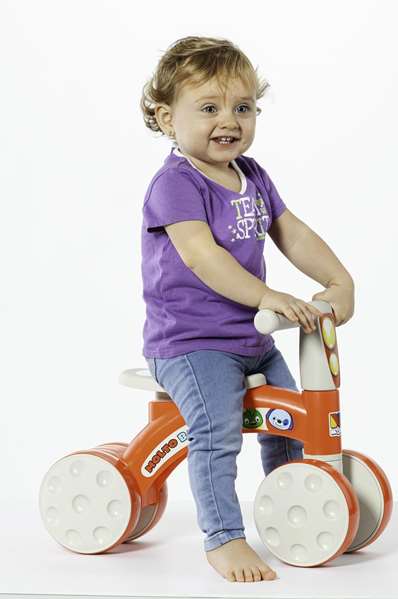 Molto Correpasillos Rojo con Ruedas de Goma 48x37x18 cm