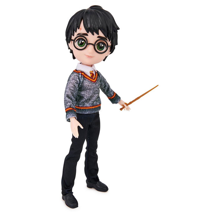 Spin Master Wizarding World Harry Potter - Figura Articulada de Harry Potter con Varita y Uniforme Hogwarts, 20.3 cm - 6061836