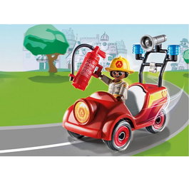 Playmobil D.O.C. Freddy - Mini Coche Bomberos con Figura, Juguete de Acción