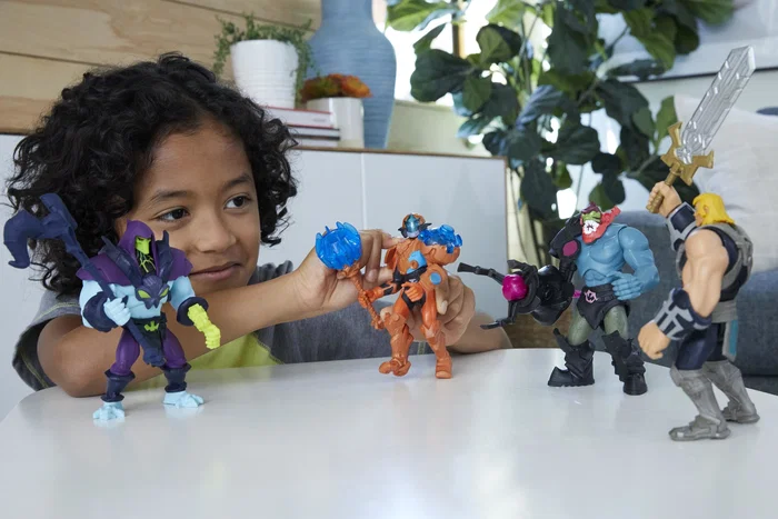 Mattel Masters of the Universe HBL67 Figura Skeletor He-Man 14cm 2022 Figura de Acción Coleccionable