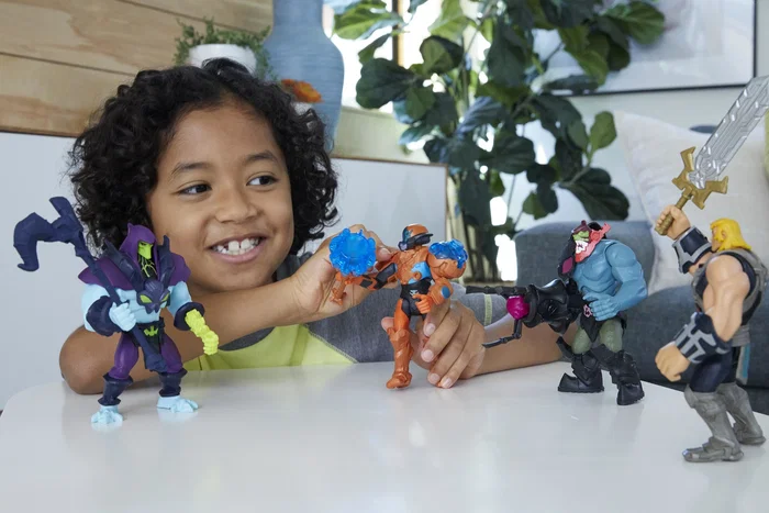 Mattel Masters of the Universe HBL67 Figura Skeletor He-Man 14cm 2022 Figura de Acción Coleccionable