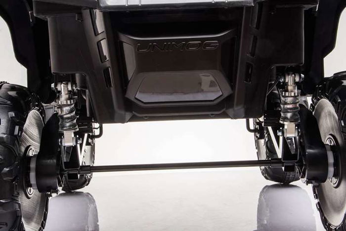 Injusa Coche Mercedes Unimog Batería 12V Mini 108 x 68 x 88cm Juguete para Niños