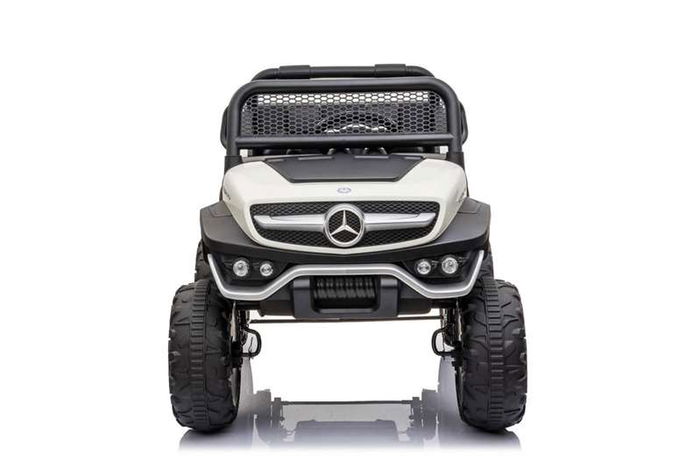 Injusa Coche Mercedes Unimog Batería 12V Mini 108 x 68 x 88cm Juguete para Niños
