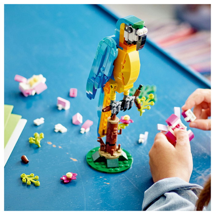 LEGO Creator 31136 Loro Esotico