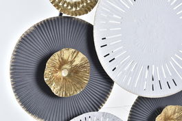 DKD Home Decor Decoracion Pared Multicolor Metal 80 x 4.5 x 80 cm Esferas