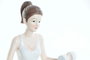 DKD Home Decor Figura de Resina Chica Yoga Rosa