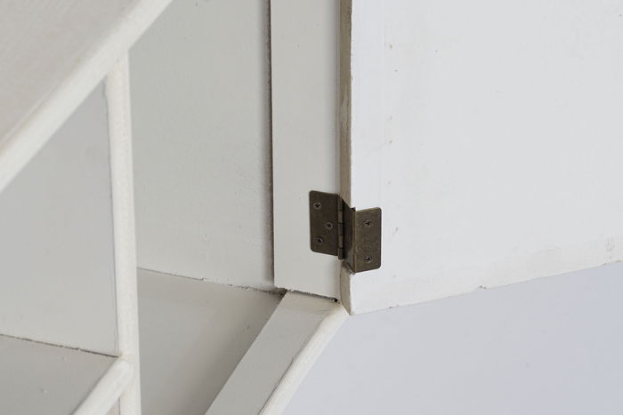 DKD Home Decor Mueble TV Neoclasico Blanco Beige 136x52x40.5 cm