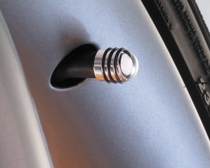 Foliatec Tapón de Válvula Aircaps Aluminio Chrome con 3 Juntas de Goma Negra para Llantas - 4 Piezas FO32791