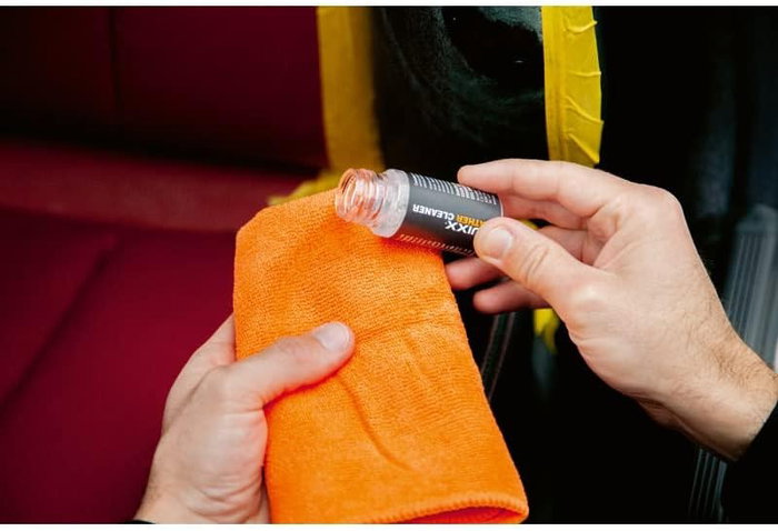 Quixx Reparador de Cuero y Vinilo QQ10259 para Interior de Automóvil: Elimina Desgaste, Arañazos y Agujeros
