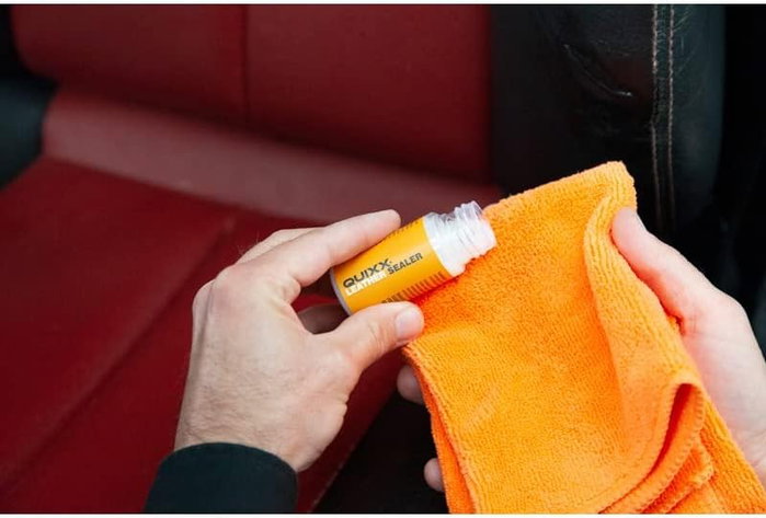 Quixx Reparador de Cuero y Vinilo QQ10259 para Interior de Automóvil: Elimina Desgaste, Arañazos y Agujeros