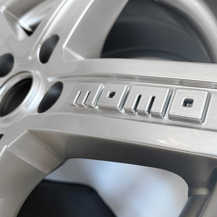 Momo Hyperstar ECE 6,5X16 ET43 4X100 Plata 60,1 ECE